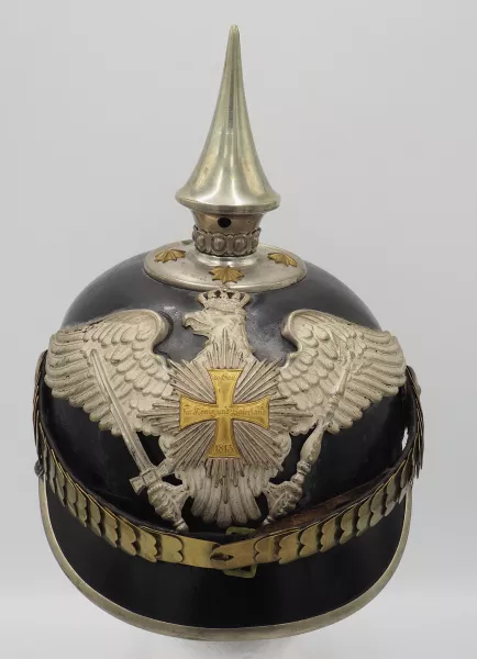Prussian Garde Landwehr Officers Pickelhaube Visuel 1 principal